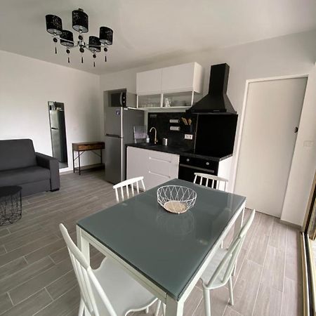 Superbe Appartement Renove A Neuf A 100M De La Mer Juan-les-Pins Exteriör bild