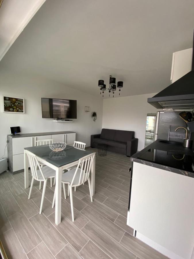 Superbe Appartement Renove A Neuf A 100M De La Mer Juan-les-Pins Exteriör bild
